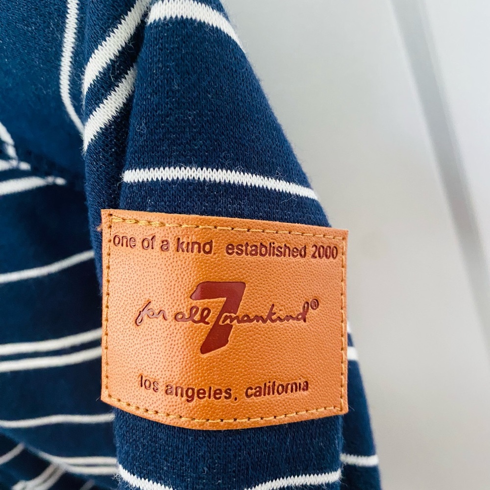 Jacket - Picture 4 of 5